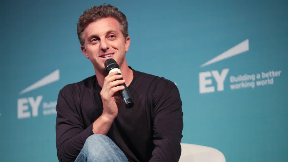 Notícia Luciano Huck